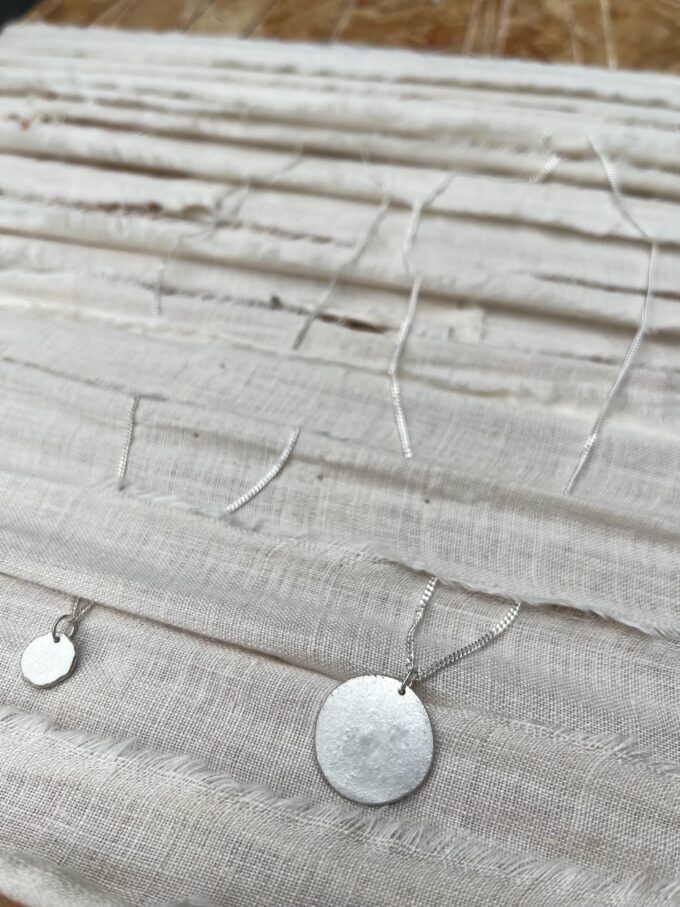 MOON - NECKLACE ( 3 MATERIALS )