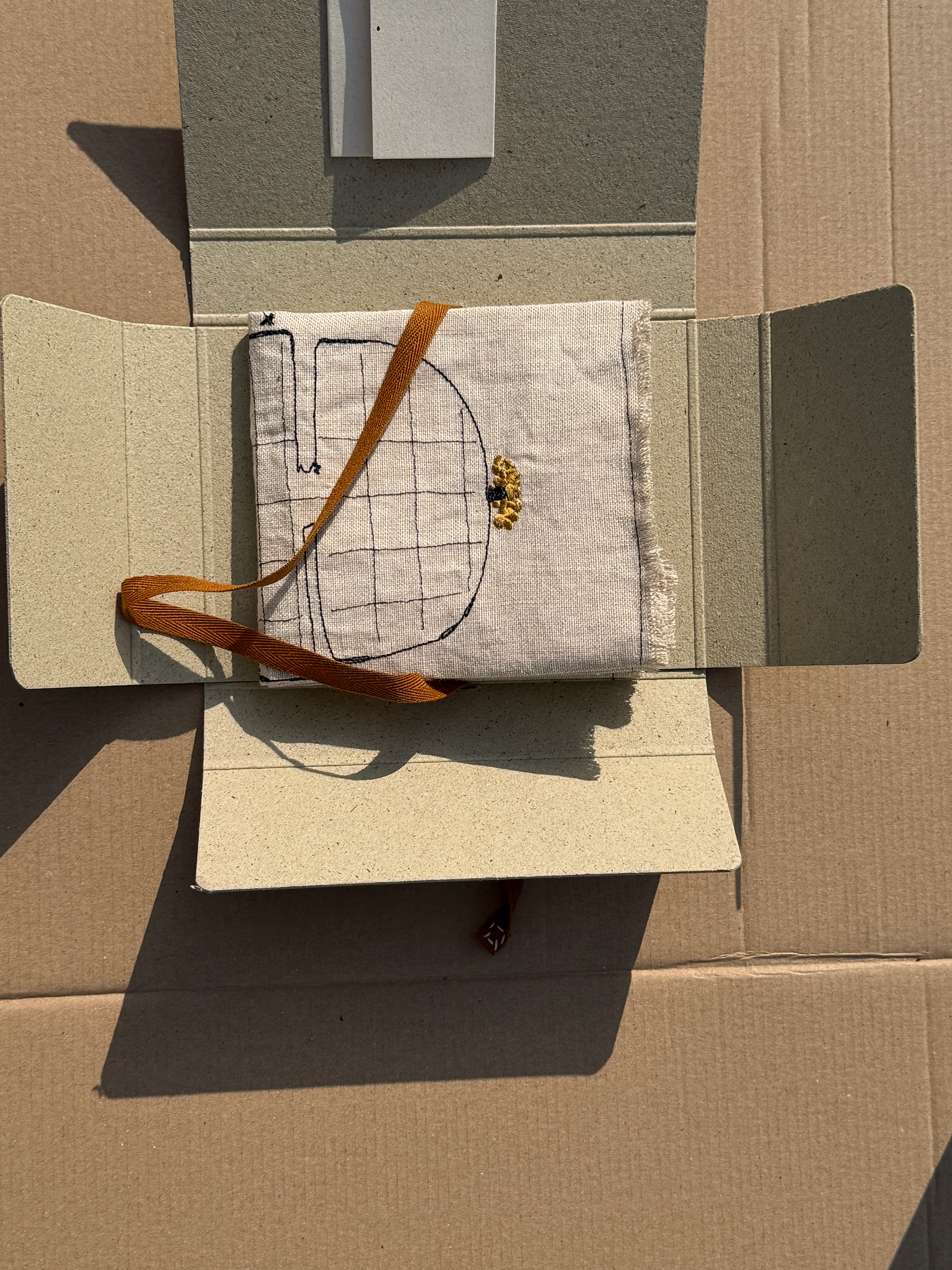 POCKET ART by Zora x FANT x Sukha (3 COLORS)